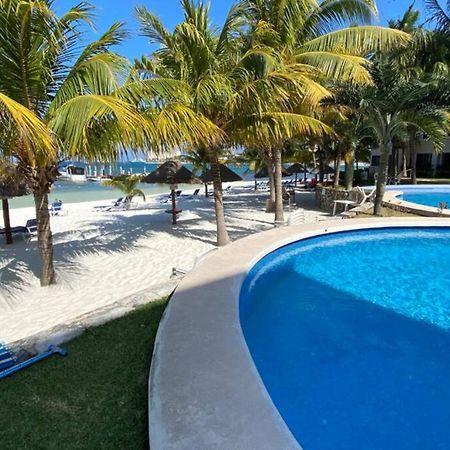 Oceanfront Condo Bm By Andiani Cancun Bagian luar foto